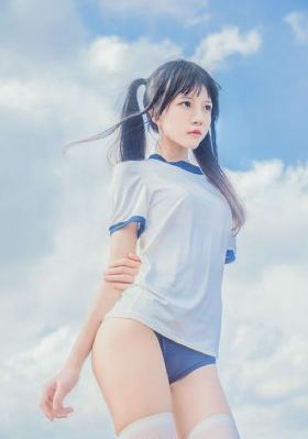 迷人的保姆在线观看免费_剧情片完整视频观看